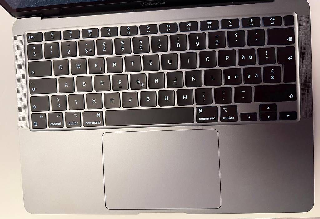 Notebook: MacBook Air  – Usato da Ecublens VD venduto da fid_zp5h 1