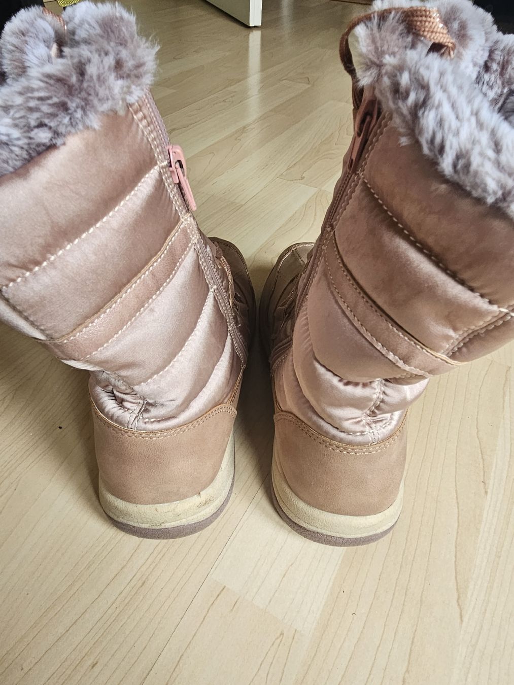 Schuhe für Mädchen: Winterschuhe Gr.36 – Gebraucht aus Oberkulm von Preneur 3
