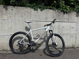 Mountainbike Commercal Grösse 56 / M, gebraucht