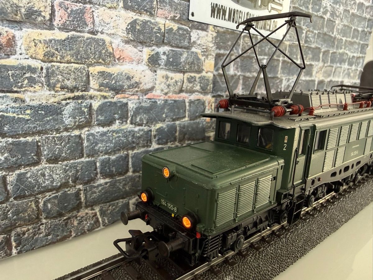 Märklin Modellini di ferrovie: Märklin 3300 – Difettoso da Altdorf UR venduto da modellbau-widmer 9