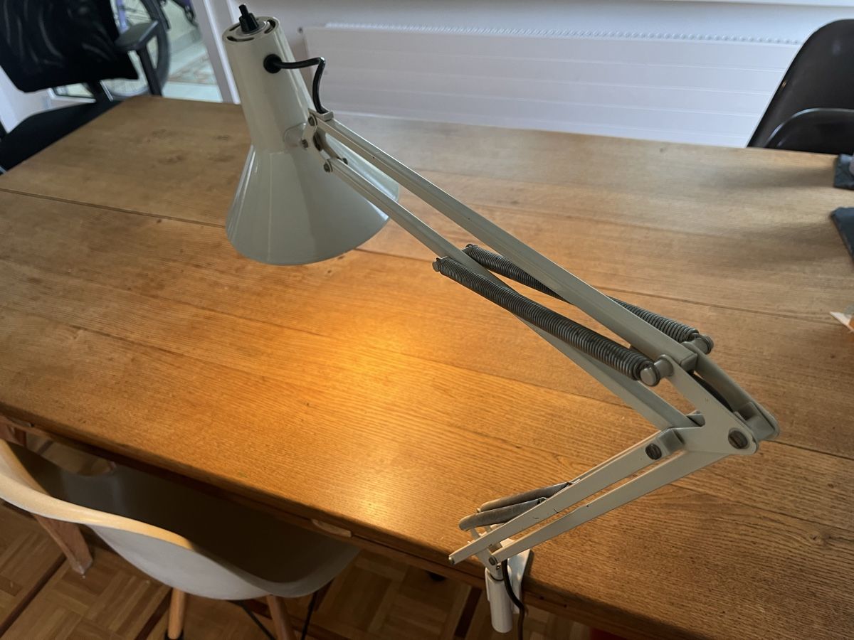 Lampade: Drei Architektenlampe 1 Preis – Usato da Oberkirch LU venduto da Threestar 3