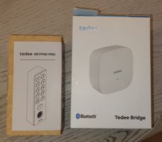 Tedee Keypad Pro und Tedee Bridge