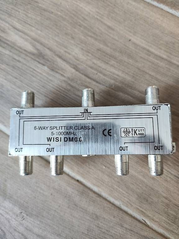 Cavi: TV Kabel Verteiler 6-fach – Usato da Baden venduto da Flohmarkt-24