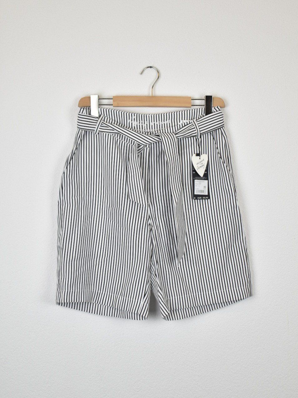 Pantaloni: Macy by KennyS Shorts, neu, Gr.42 – Nuovo (secondo la descrizione) da Nürensdorf venduto da 2ND_STORY