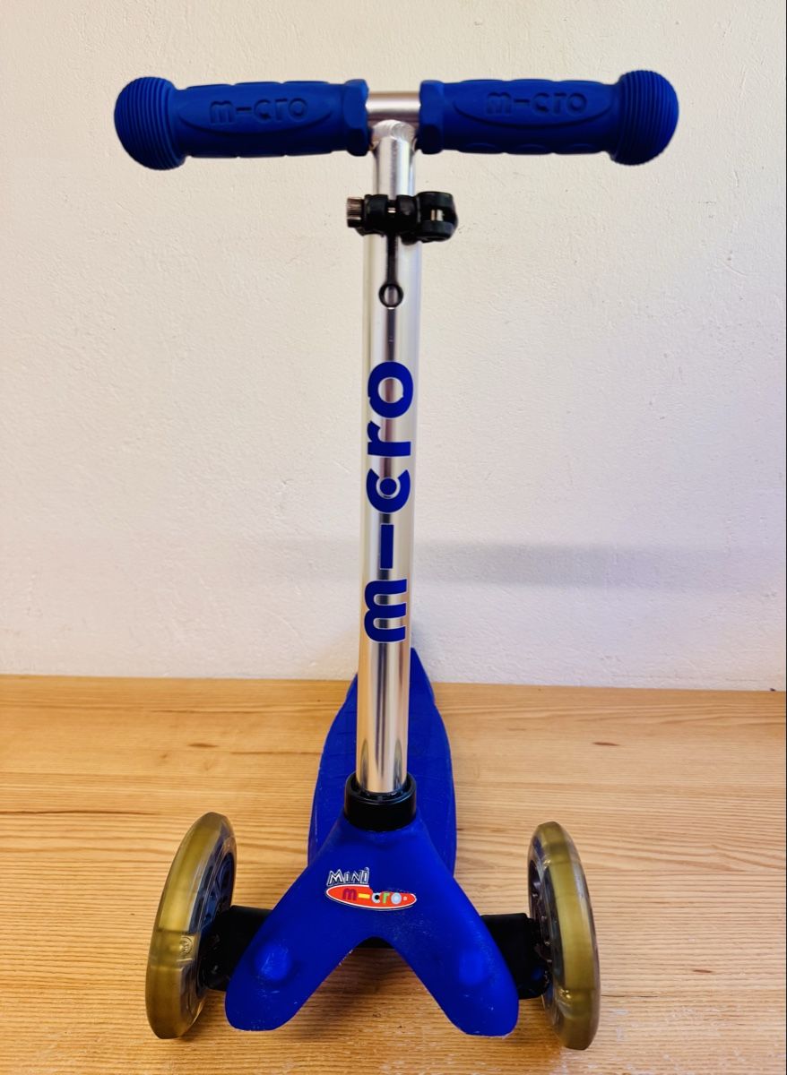Micro Fahrzeuge für Kinder: Micro-Scooter, Top Zustand, ab 3 Jahren – Gebraucht aus Dietikon von M.Koluman