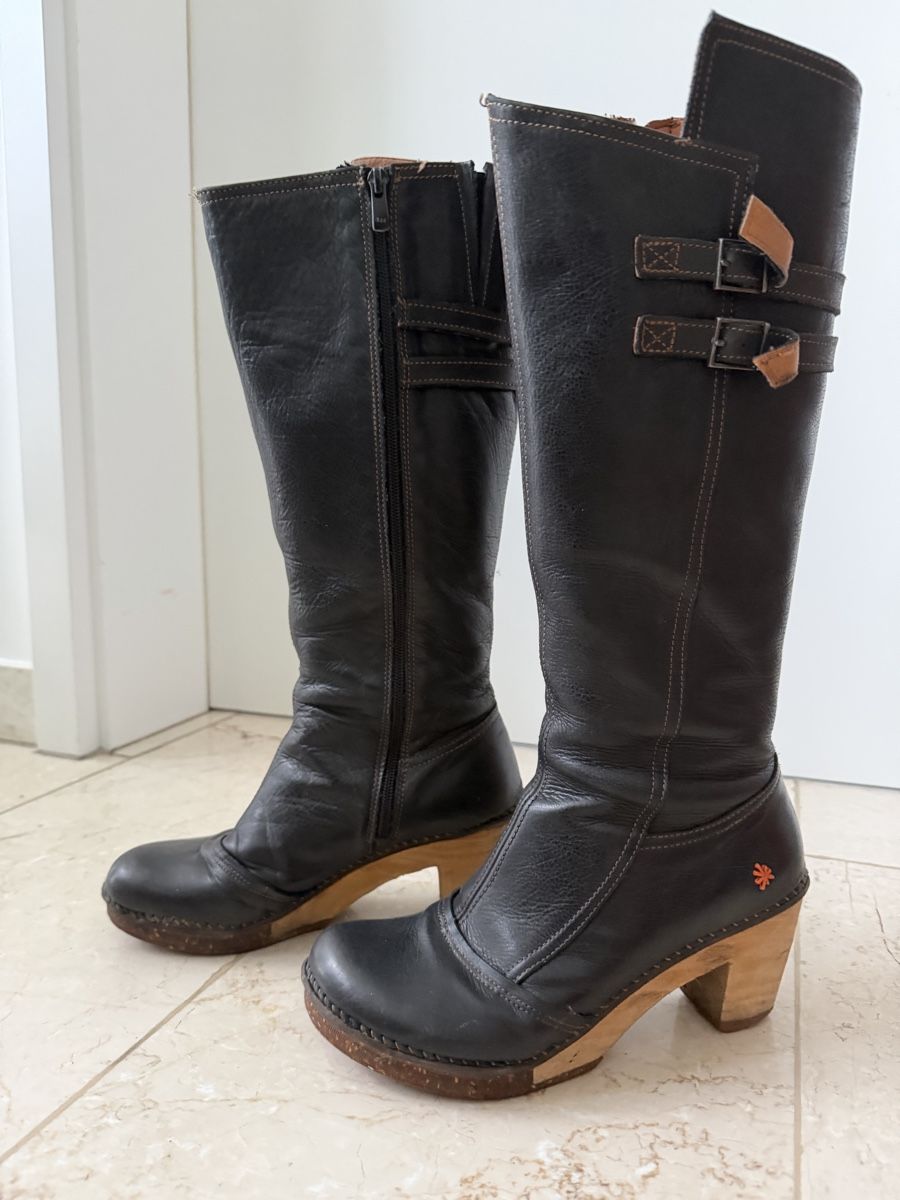 Art Scarpe da donna: Lederstiefel Art Company – Usato da Chur venduto da mir_8ns7 3