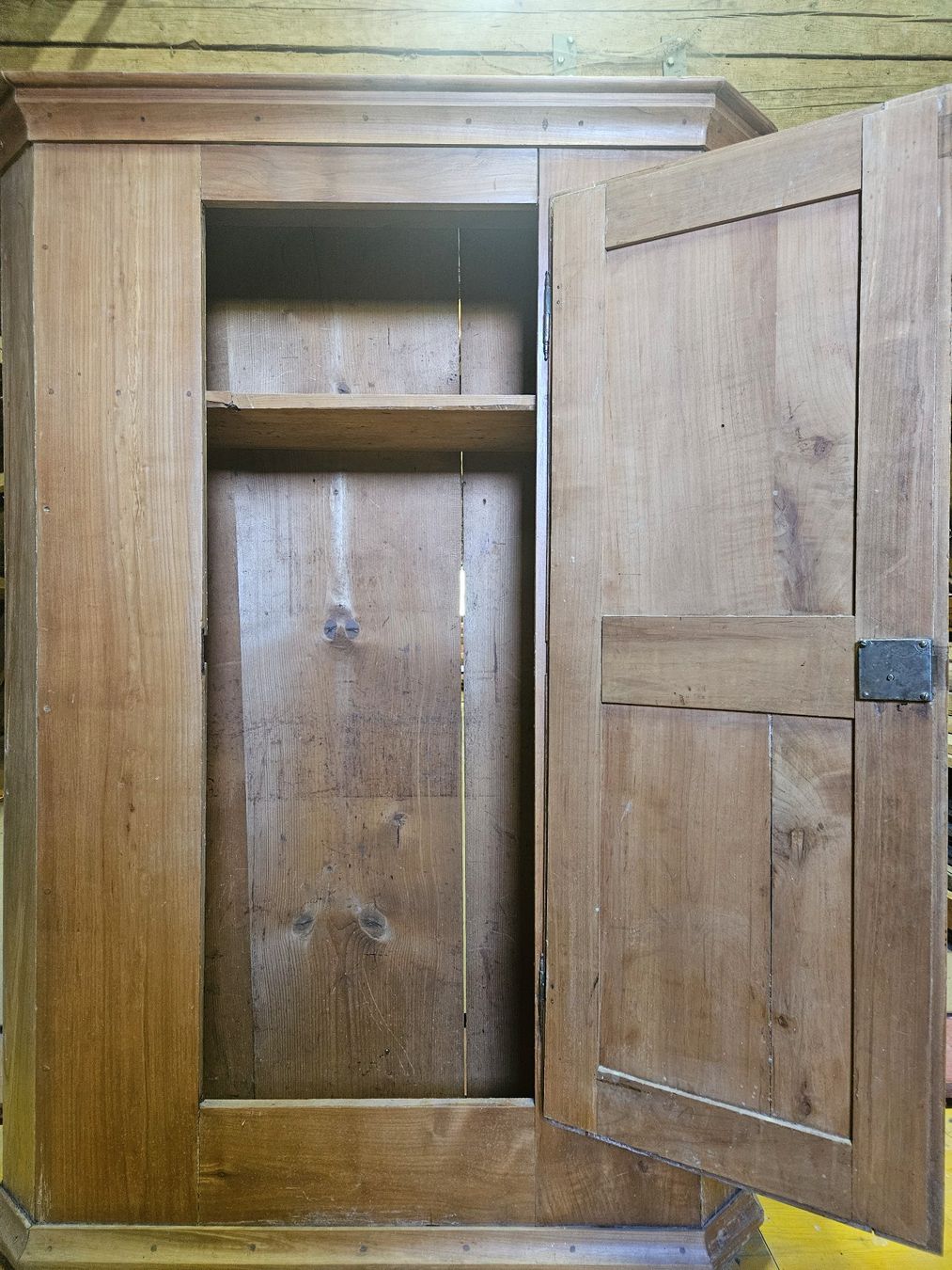 Armadi: Antiker Holzschrank Kirsche – Usato da St. Gallen venduto da barneys 6
