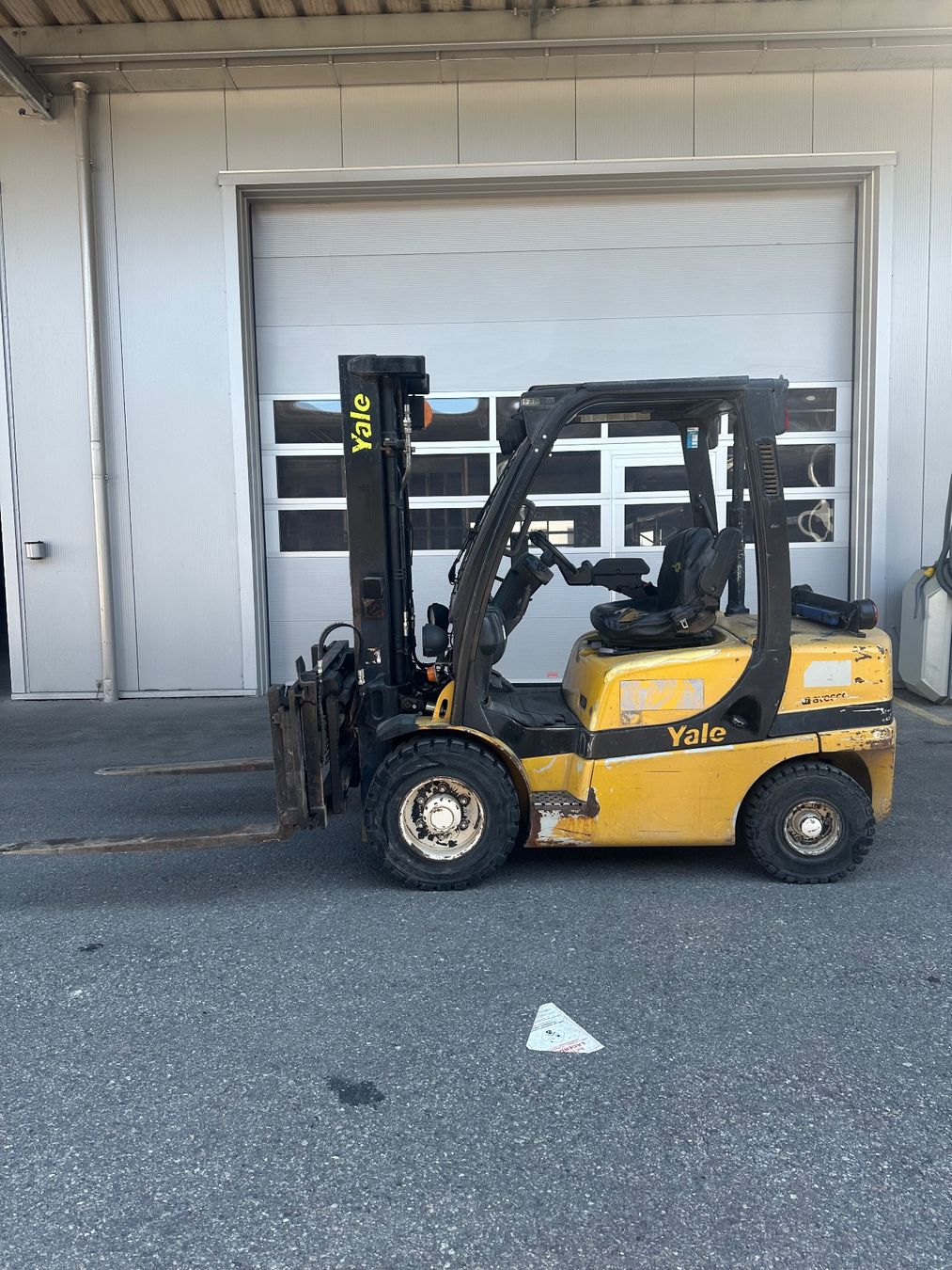 Carrelli elevatori e a forche: Gabelstapler Yale GDB30VX – Usato da Langnau i. E. venduto da Staelang