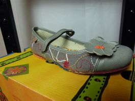 Art kinder Schuhe Gr 34  Neu