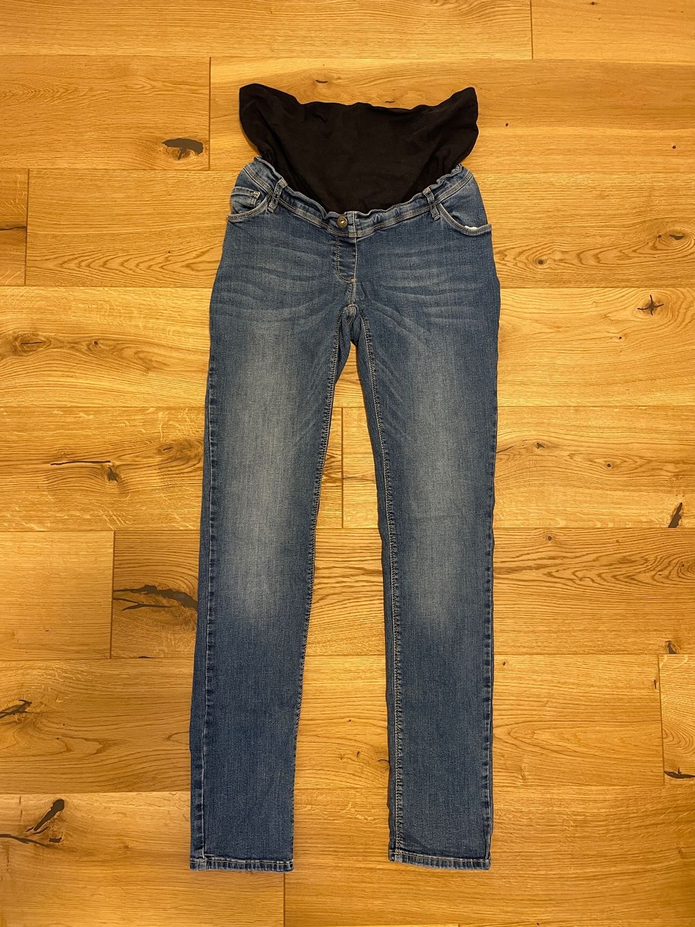 Jeans: Love2Wait Umstandsjeans, Grösse 32/34 – Usato da Riedt b. Erlen venduto da f.brown
