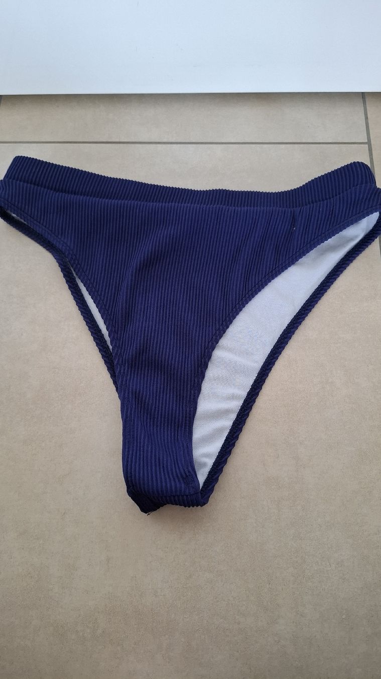 Costumi da bagno & Bikini: Bikini Hose - Grösse L – Nuovo e nell'imballaggio originale da Rickenbach b. Wil venduto da VeryLovelyThings