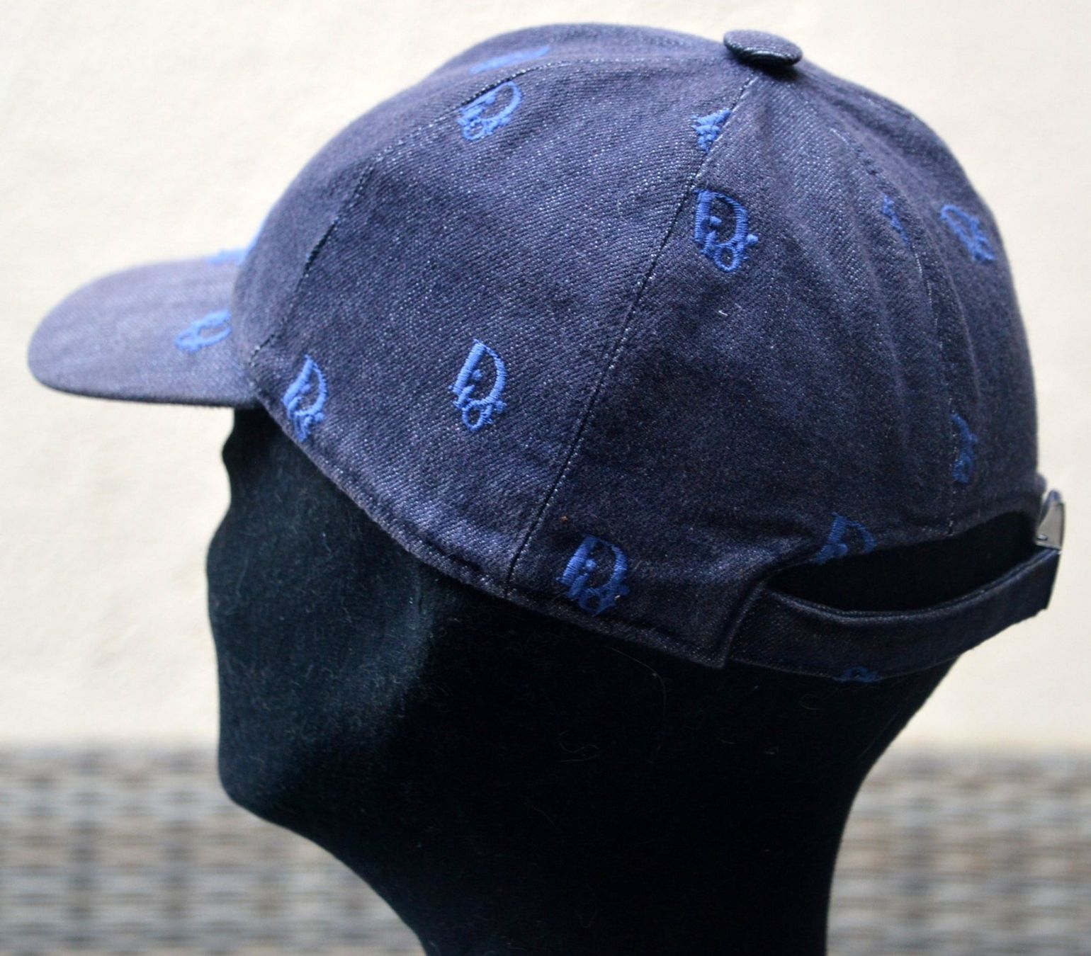 Dior Altro in  Abbigliamento & Accessori: Kappe / casquette Christian Dior – Usato da Collonges venduto da Auganien 4