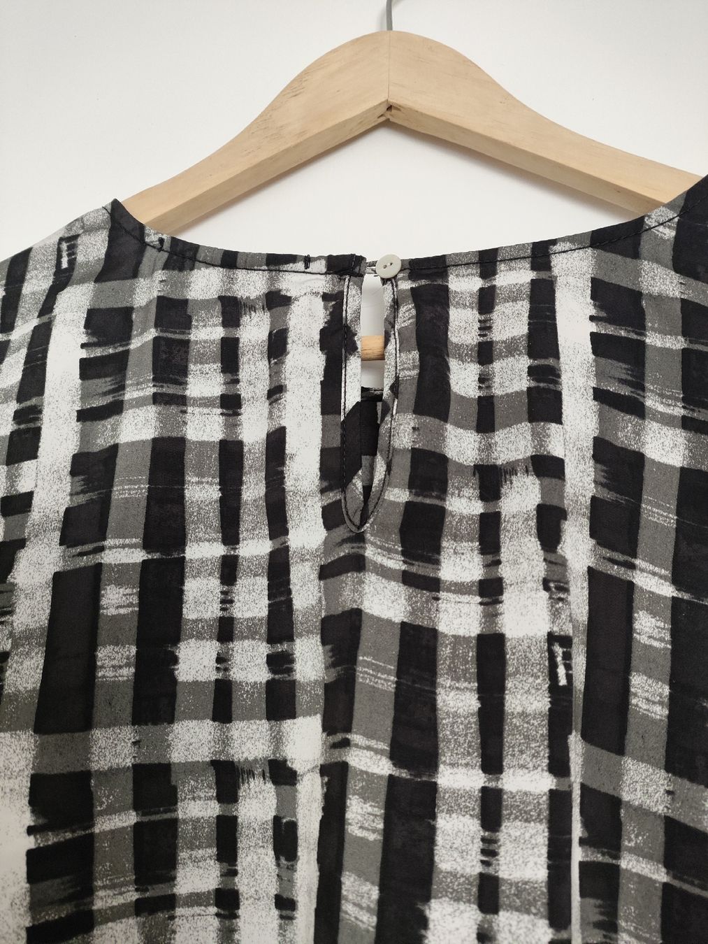 S.Oliver Camicette: Bluse schwarz grau 36 leicht – Usato da Neuhausen venduto da JessIst 2