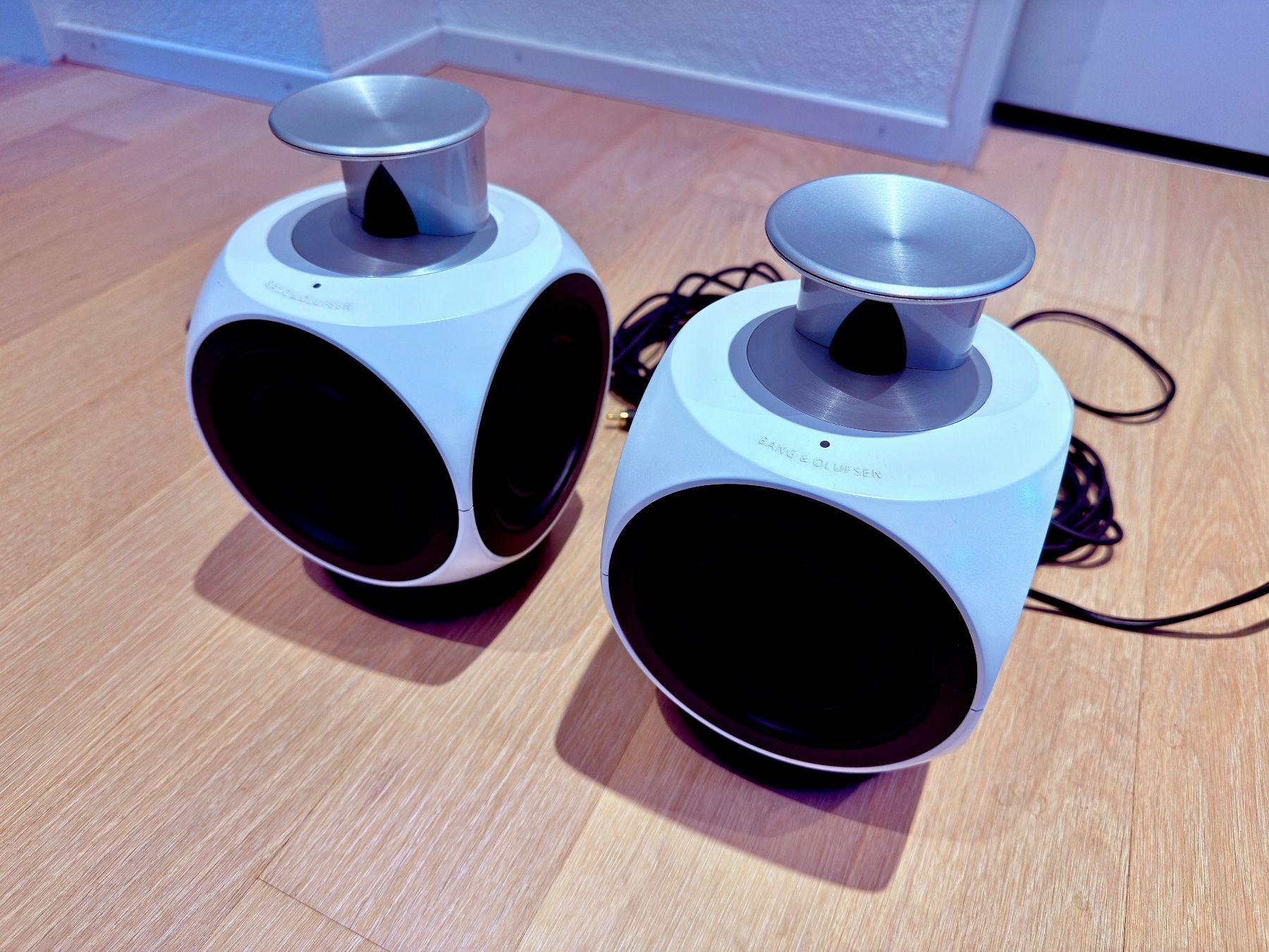Bang & Olufsen Lautsprecher: BeoLab 3 – Gebraucht aus Rafz von liveonair 1