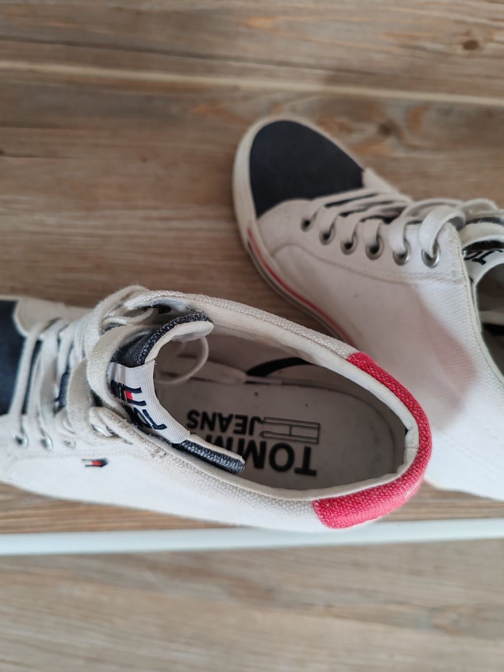 Tommy Hilfiger Scarpe da donna: TOMMY- Hilfiger JEANS Sneakers – Usato da Egnach venduto da bgdo26 4