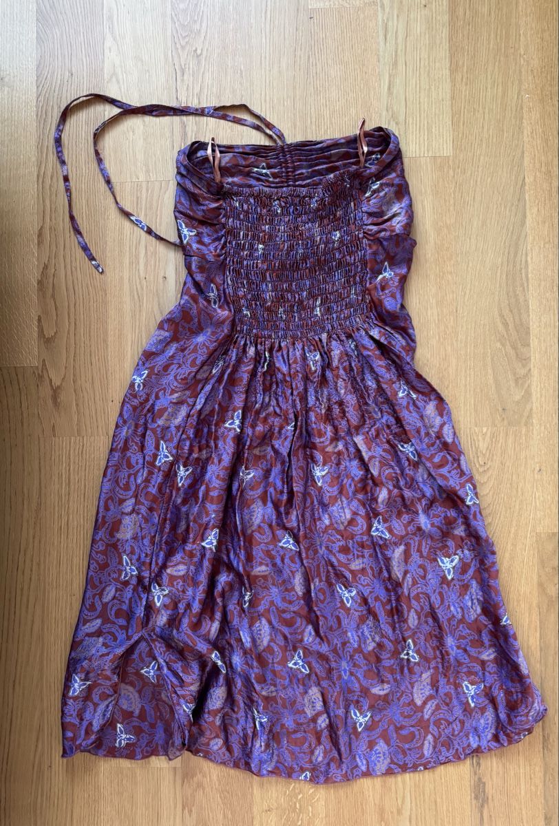 Vestiti: Luftiges Seidenkleid aus 100% Seide – Usato da Zürich venduto da Vindpust 2