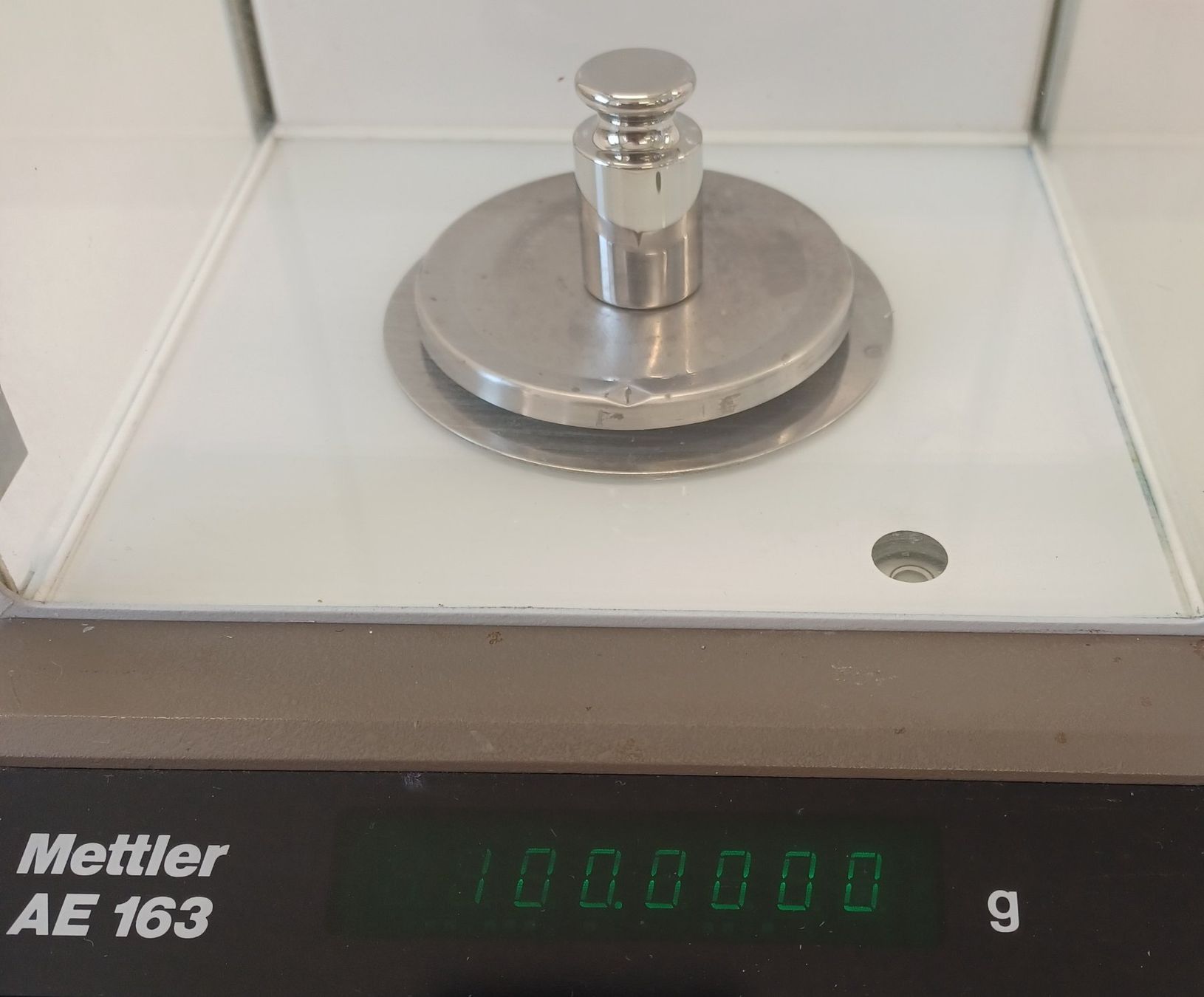 Accessori da laboratorio: Mettler AE 163 Laboratory Scale – Usato da Niederdorf venduto da LeptonAG_Labor 1