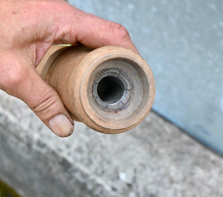 Apribottiglie & Tappi per chiusura: alter Holz - Flaschenverkorker VERZAPFER – Usato da Pfaffhausen venduto da mono_rec 7