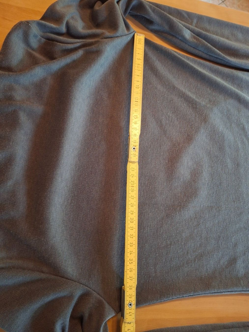 Maglioni & Felpe: Pull petit col taille S marque Finejo vert olive gris – Usato da Villiers venduto da san_jn5w 4