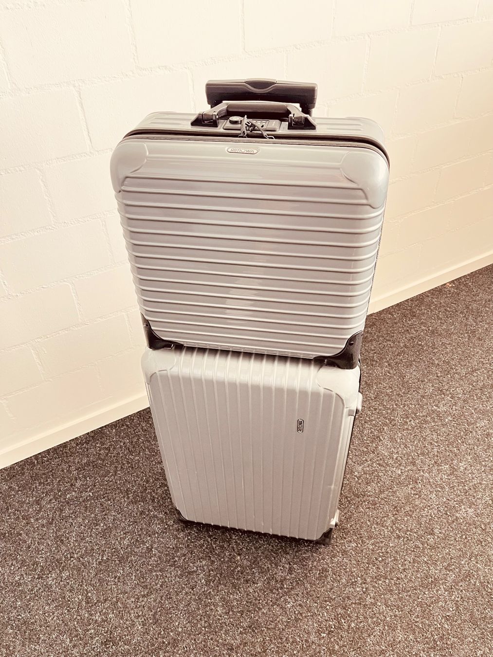 Rimowa Valigie: RIMOWA Check-In M-Koffer – Usato da Pfäffikon ZH venduto da thefifthminority 4