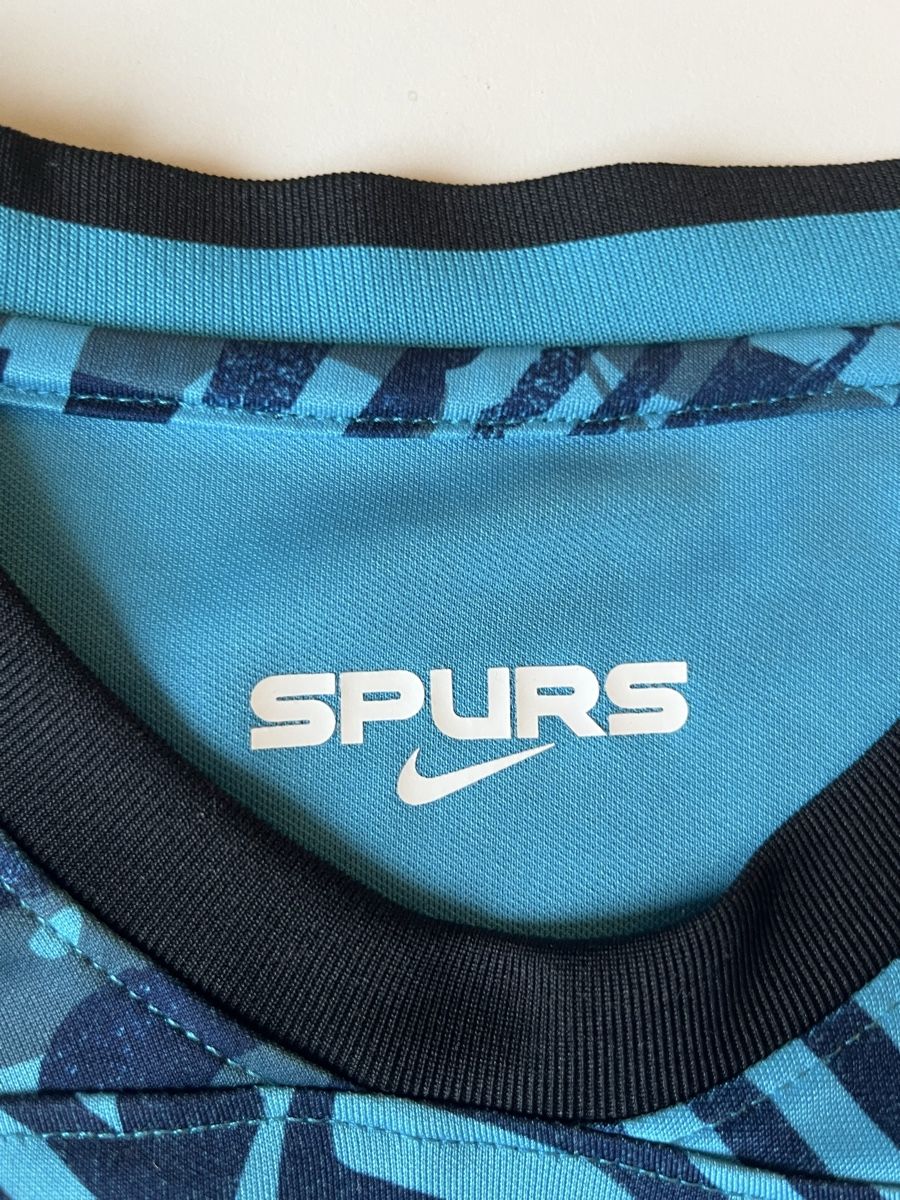 Canottiere & Pantaloni: Tottenham Hotspur 22/23 Third Kit – Nuovo (secondo la descrizione) da Eglisau venduto da jan_xzq9 4