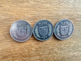 Schweizer 5 Franken Münzen 1985 und 1986  Vertiefte Prägung