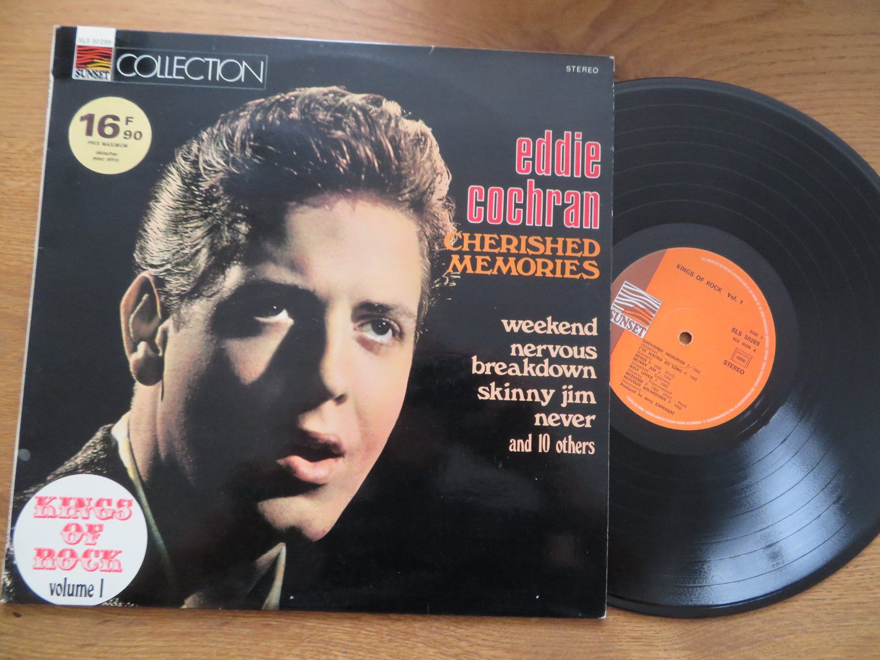 Dischi in vinile: EDDIE COCHRAN CHERISHED MEMORIES – Nuovo (secondo la descrizione) da Zürich venduto da max_cp5f