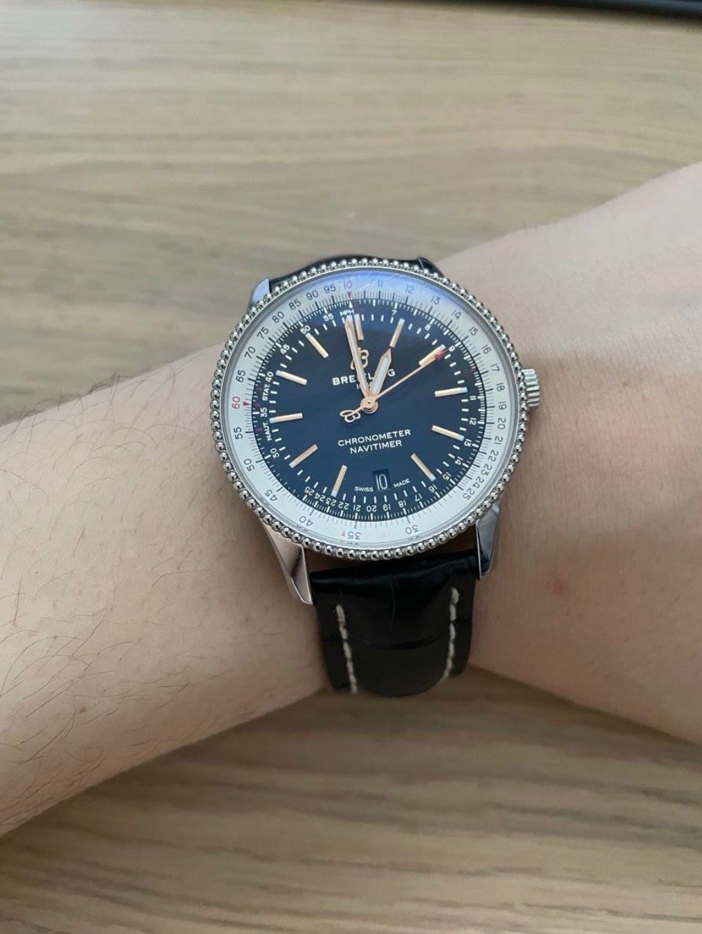 Breitling Montres: Breitling Navitimer 41 - A17362 - Full Set – Neuf (Voir description) à Zürich par Ogi_x 1