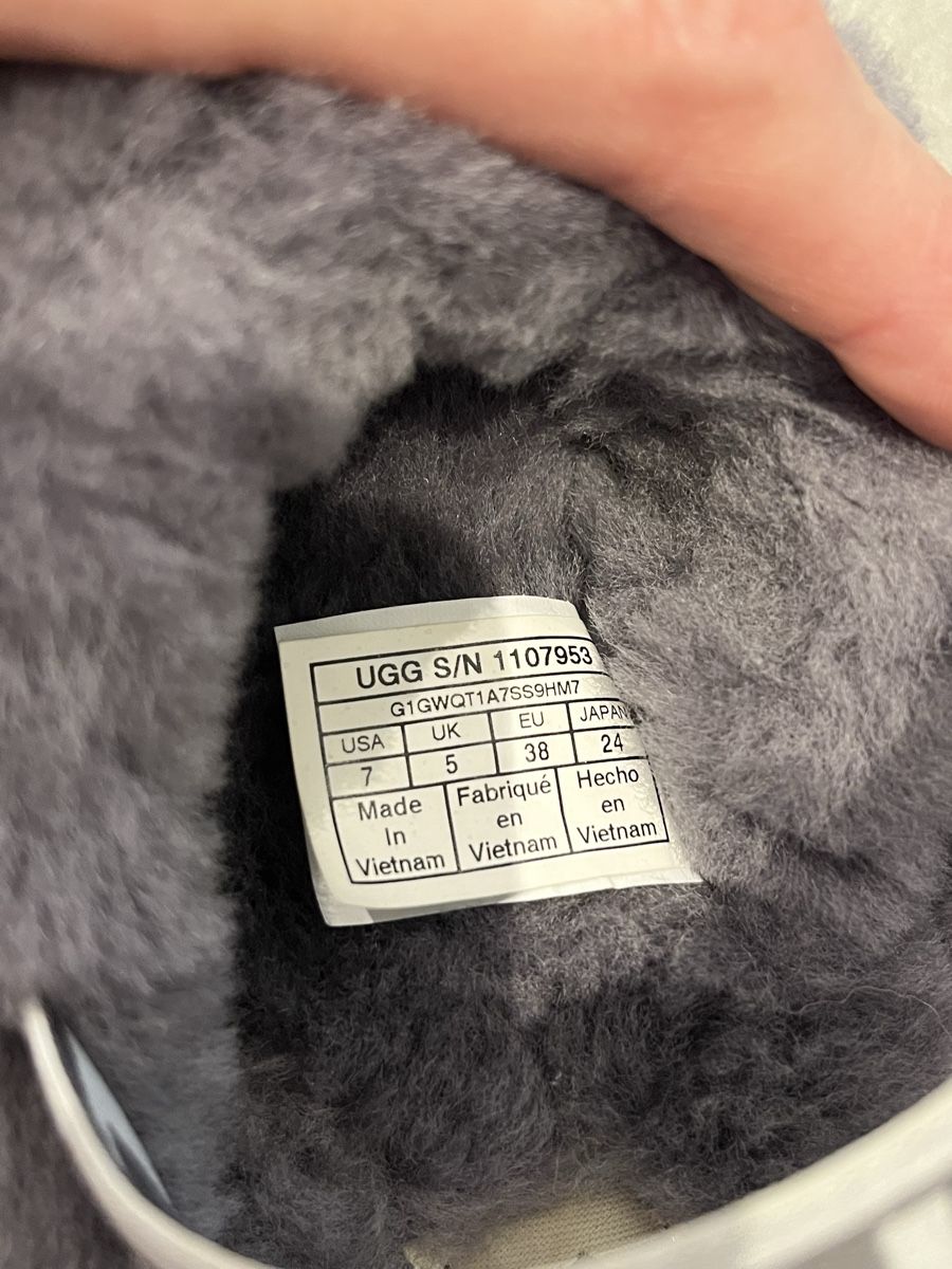 Ugg Scarpe da donna: UGG Slippers Lammfell 38 – Nuovo (secondo la descrizione) da Oberrohrdorf venduto da S.Marisa 7
