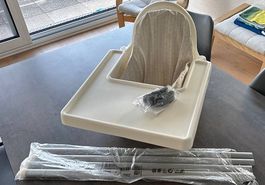Ikea Kinderstuhl Antilop mit Kissen und mit Tablar