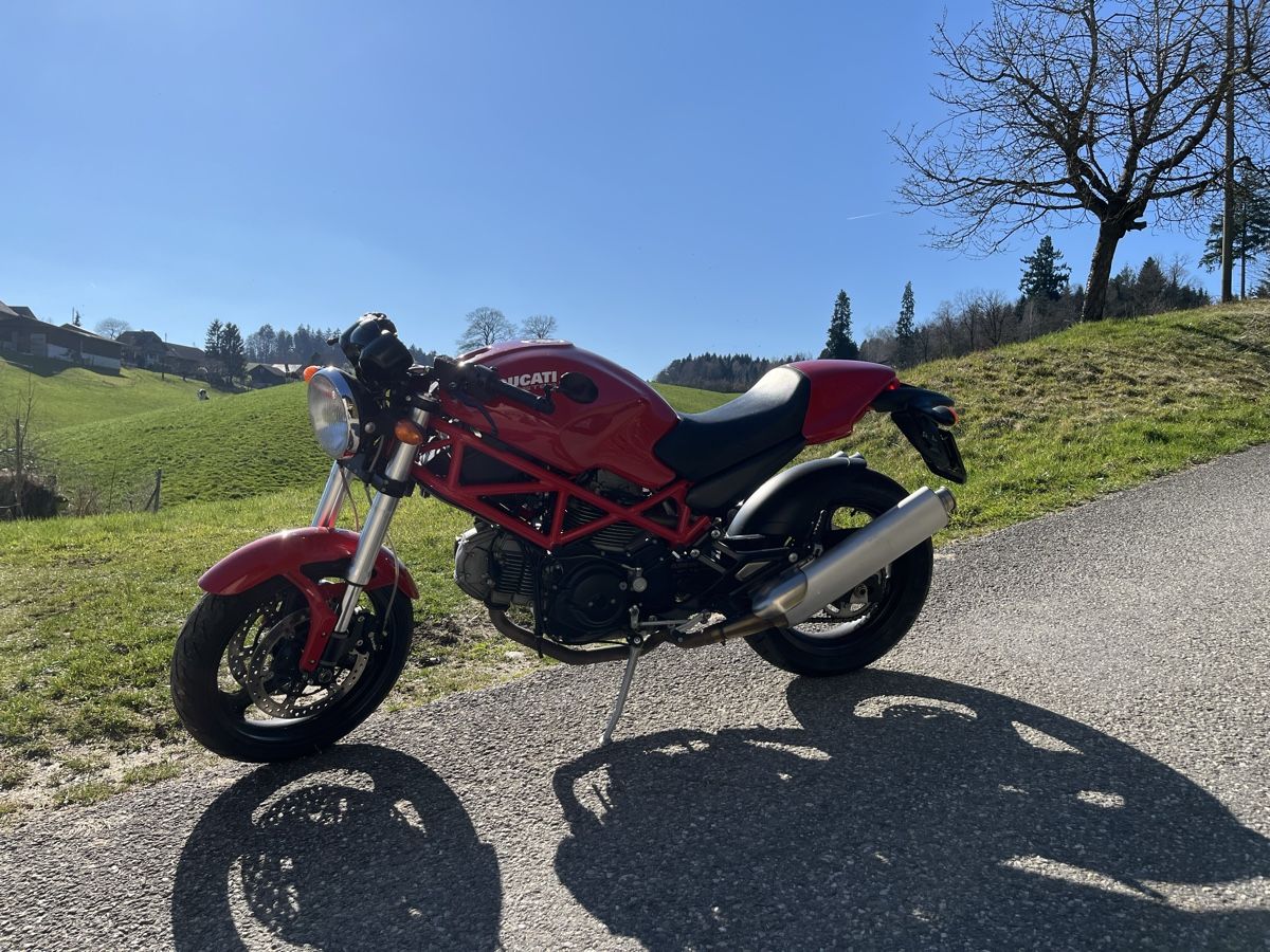 Ducati Strasse: Ducati Monster M695 – Gebraucht aus Madiswil von _patschu_ 1