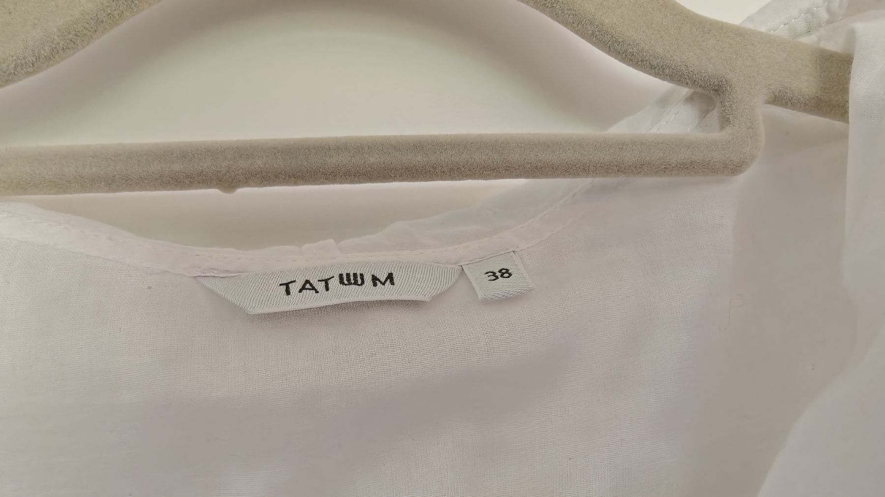 Camicette: Tatuum Bluse Überwurf weiss 38 – Usato da St. Gallen venduto da nesja123 1