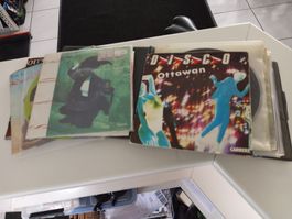 30 Schallplatten