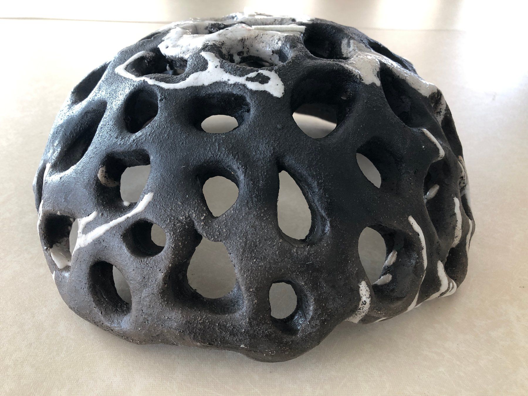 Schalen: Schale aus Keramik-Raku, Durchmesser 30 cm – Neu (gemäss Beschreibung) aus Balzers von Bastlerherz 2