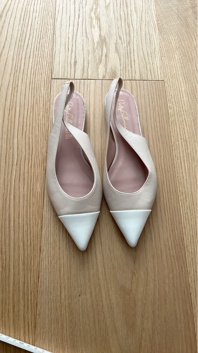 Damenschuhe: Pretty Ballerinas  Slingbacks - Chic and Ready for Summer! – Gebraucht aus Zürich von AVSK