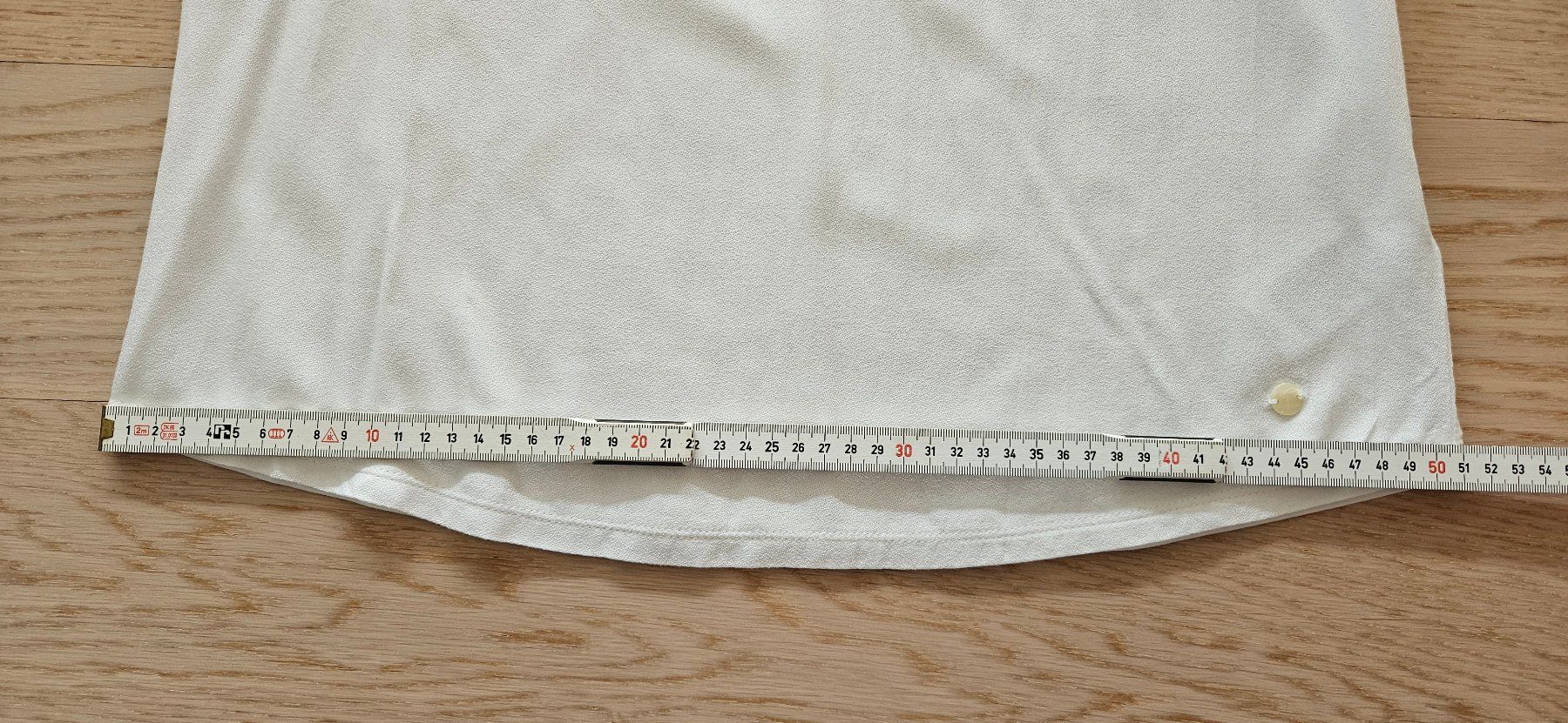 Tom Tailor Camicette: Offwhite-Bluse mit Trompetenärmeln zum Schnäppchen-Preis – Usato da Rafz venduto da Serious67 5