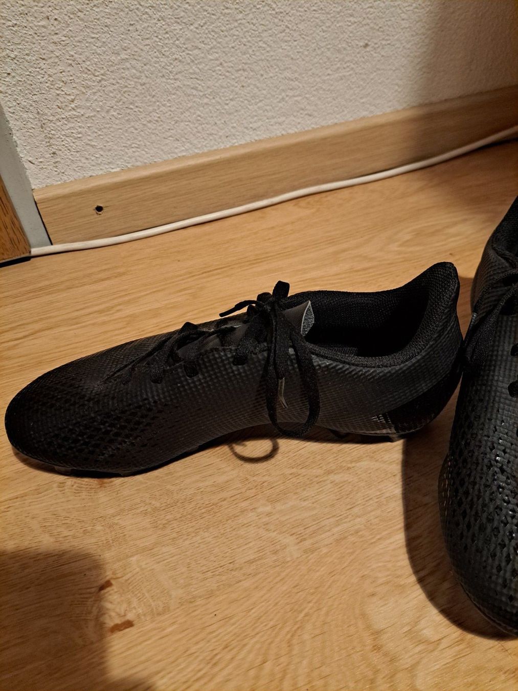 Adidas Scarpe da uomo: Adidas performance Gr. 42 + Parastinchi Adidas performance M – Usato da Malvaglia venduto da mic_zl2t 4
