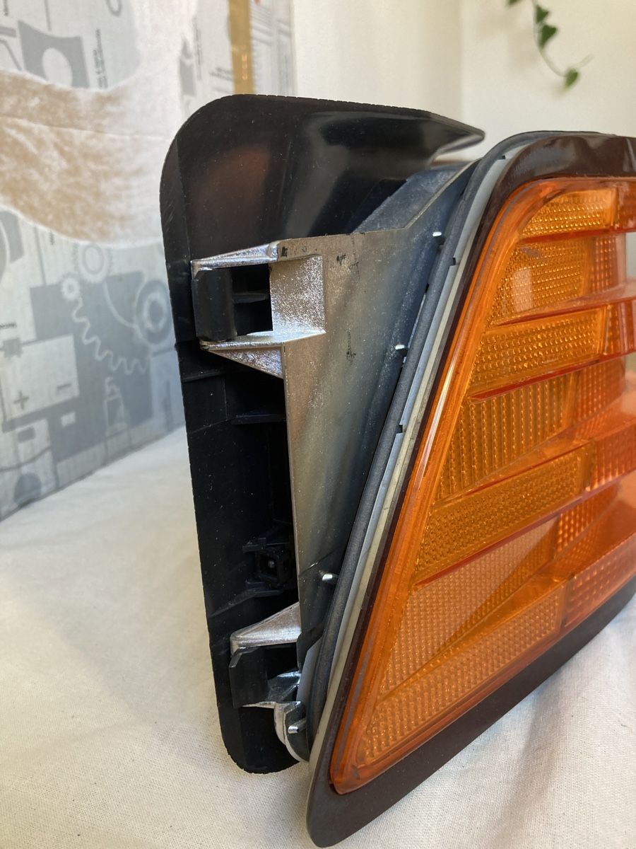 INNENLEUCHTE MERCEDES R129 SL Schwarz 1298200501 Innenbeleuchtung Licht Lampe EUR 475,00 - DE