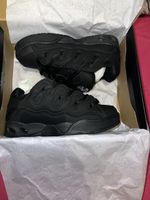 Osiris D3 OG Triple black