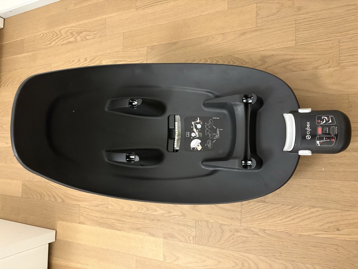 Cybex Seggiolini per auto: Cybex Aton + base – Usato da Dübendorf venduto da ttb_b2pp 5