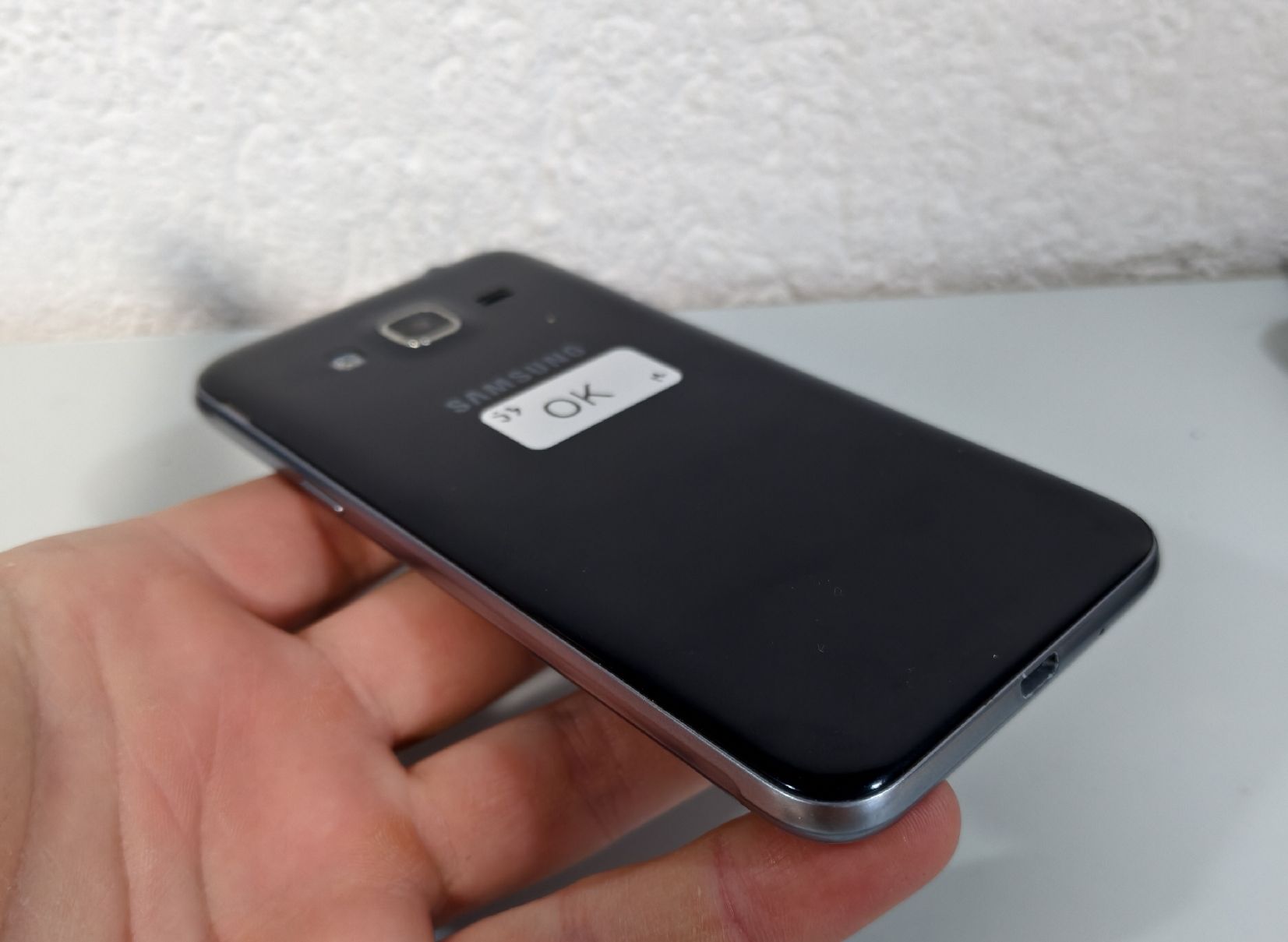 Samsung Telefoni cellulari / Smartphones: Samsung Galaxy J3 schwarz – Usato da Ehrendingen venduto da Rocky985 3
