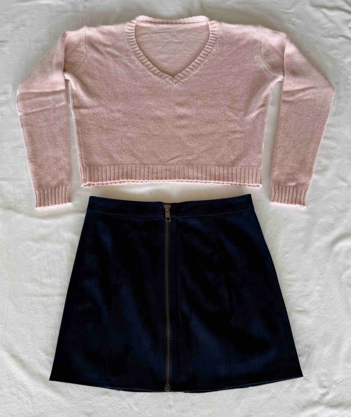 Kleiderpakete: Kleiderpaket: Dunkelblauer Damen Rock,Top, Pullover – Gebraucht aus Balzers von Anna101 5