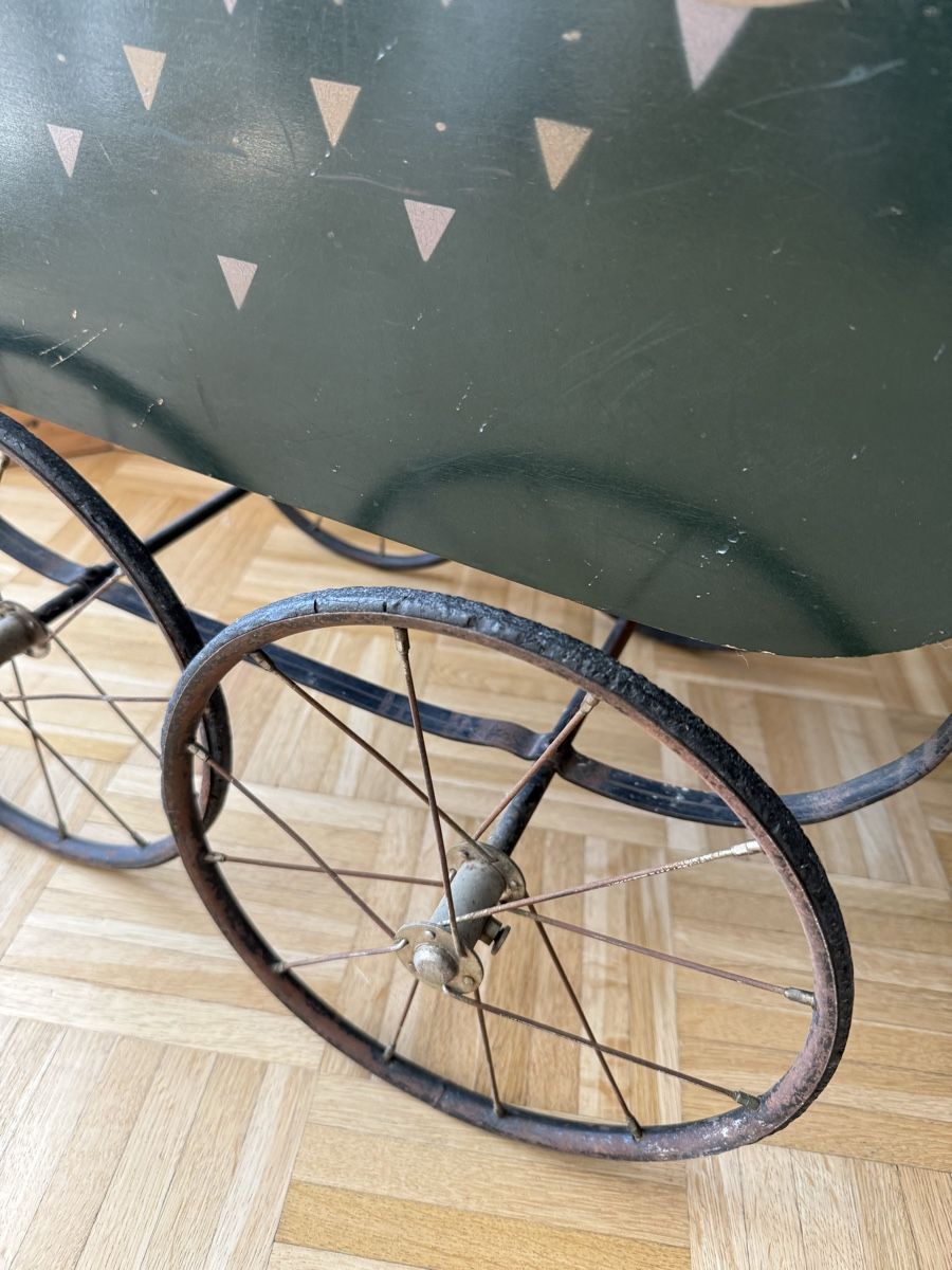 Carrozzine per bambole: Antiker Puppenwagen – Usato da Landquart venduto da vision22850 1