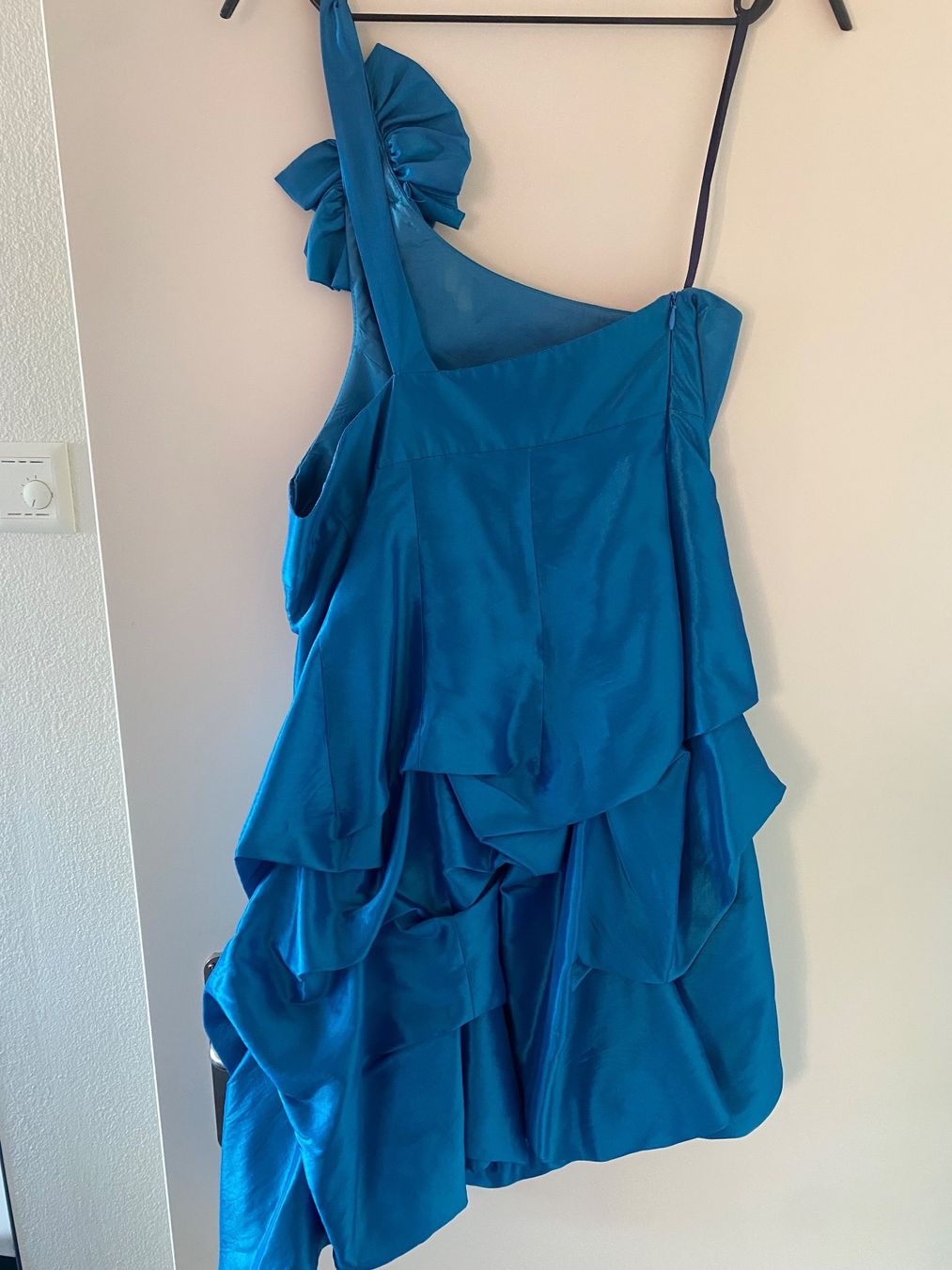 Vestiti: Kleid – Usato da Bonstetten venduto da Neptun2013 1