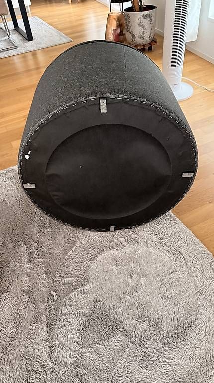 Sgabelli: IKEA Stoffhocker / Pouf  Anthrazit  – Usato da Hochdorf venduto da Lilporto 1