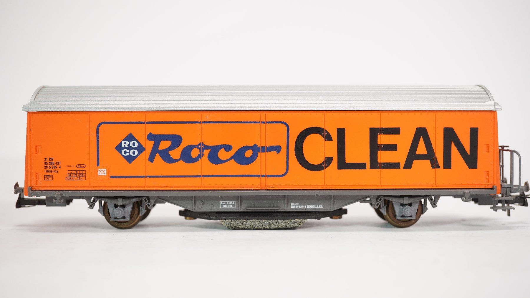 Roco Modelleisenbahnen: e51 Roco 46400 SBB Güterwagen Roco Clean – Gebraucht aus Thun von evinka_gmbh 3