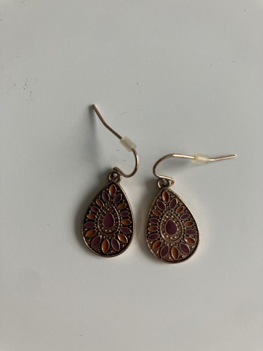 Orecchini pendenti & Orecchini a lobo: Boucle d‘oreilles  – Usato da Bern venduto da luc_m569