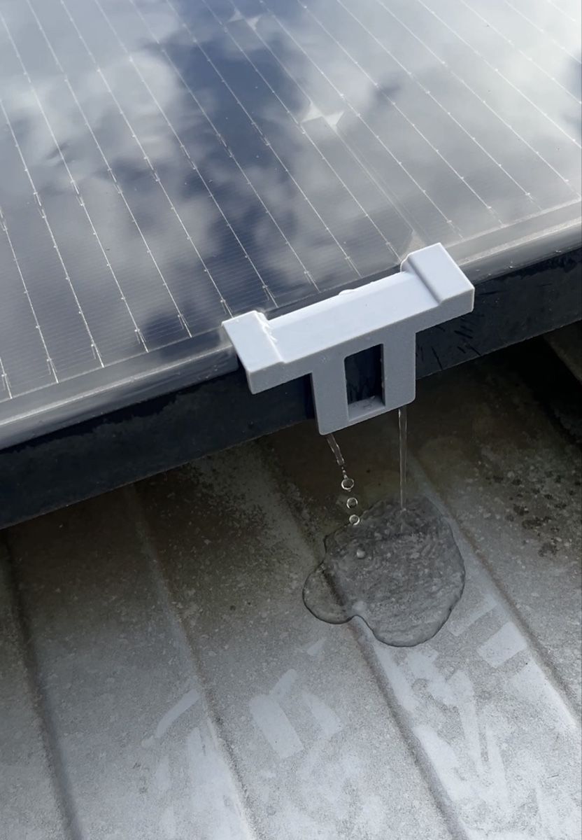Solargeräte und Solarprodukte: Solarpanele Drainage Wasserablauf  – Neu und originalverpackt aus Muri AG von maettu- 2