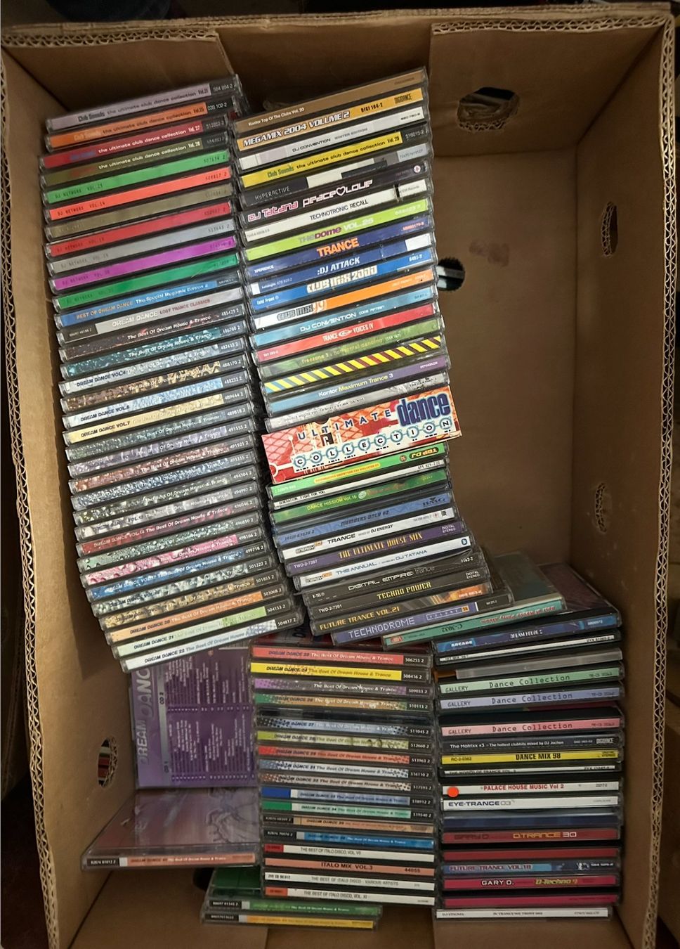 CDs: CD-Sammlung, Dance Trance Techno, ca. 100 Stk., gebraucht – D'occasion à Bennau par Santolina