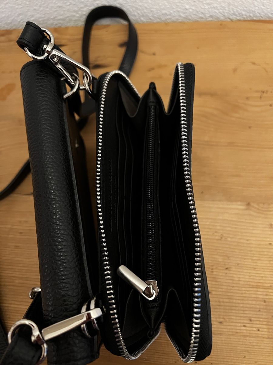 Taschen für Damen: Umhängetasche – Neu (gemäss Beschreibung) aus Kloten von pae_wq5j 4